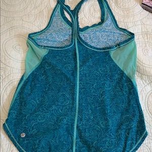 Lululemon tank